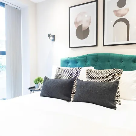 Apartment Harvey Nic's & Designer Quarter 62ch *