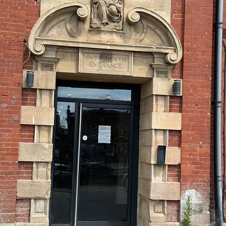 Апартаменти Harvey Nic's & Designer Quarter 62ch *