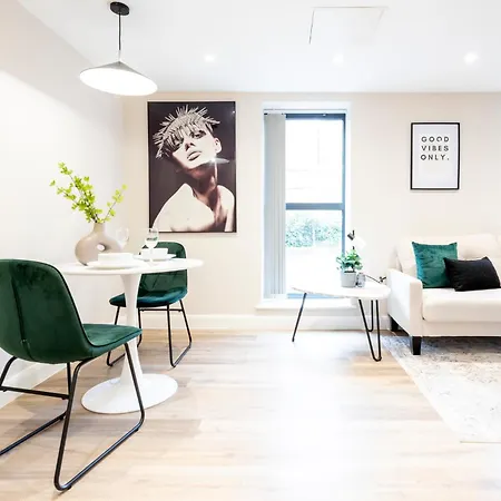 Harvey Nic's & Designer Quarter 62ch شقة ليدز