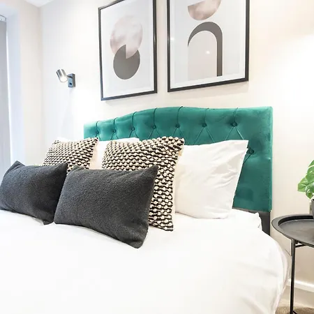 Апартаменти Harvey Nic's & Designer Quarter 62ch Лідс