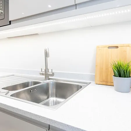 Harvey Nic's & Designer Quarter 62ch Appartement