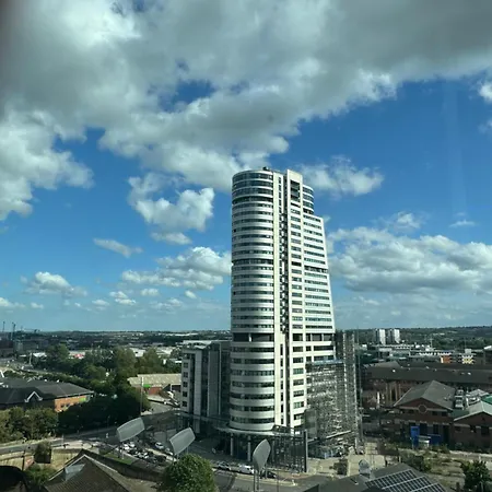 Harvey Nic's & Designer Quarter 62ch